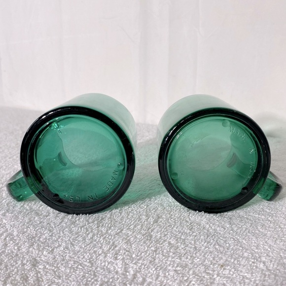 Vintage Emerald Green Clear Glass Mugs Coffee Cups x2 - Picture 6 of 8